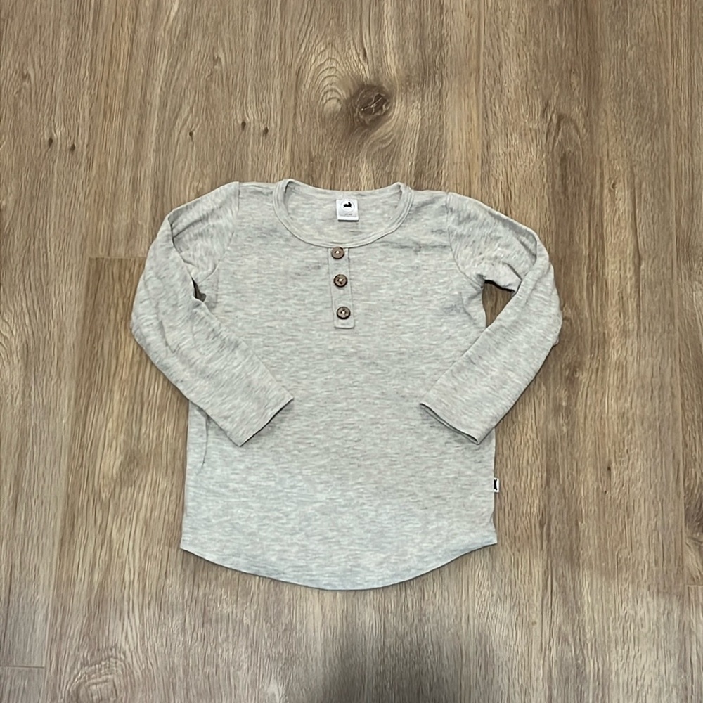 Little & Lively button long sleeve 3/4T
